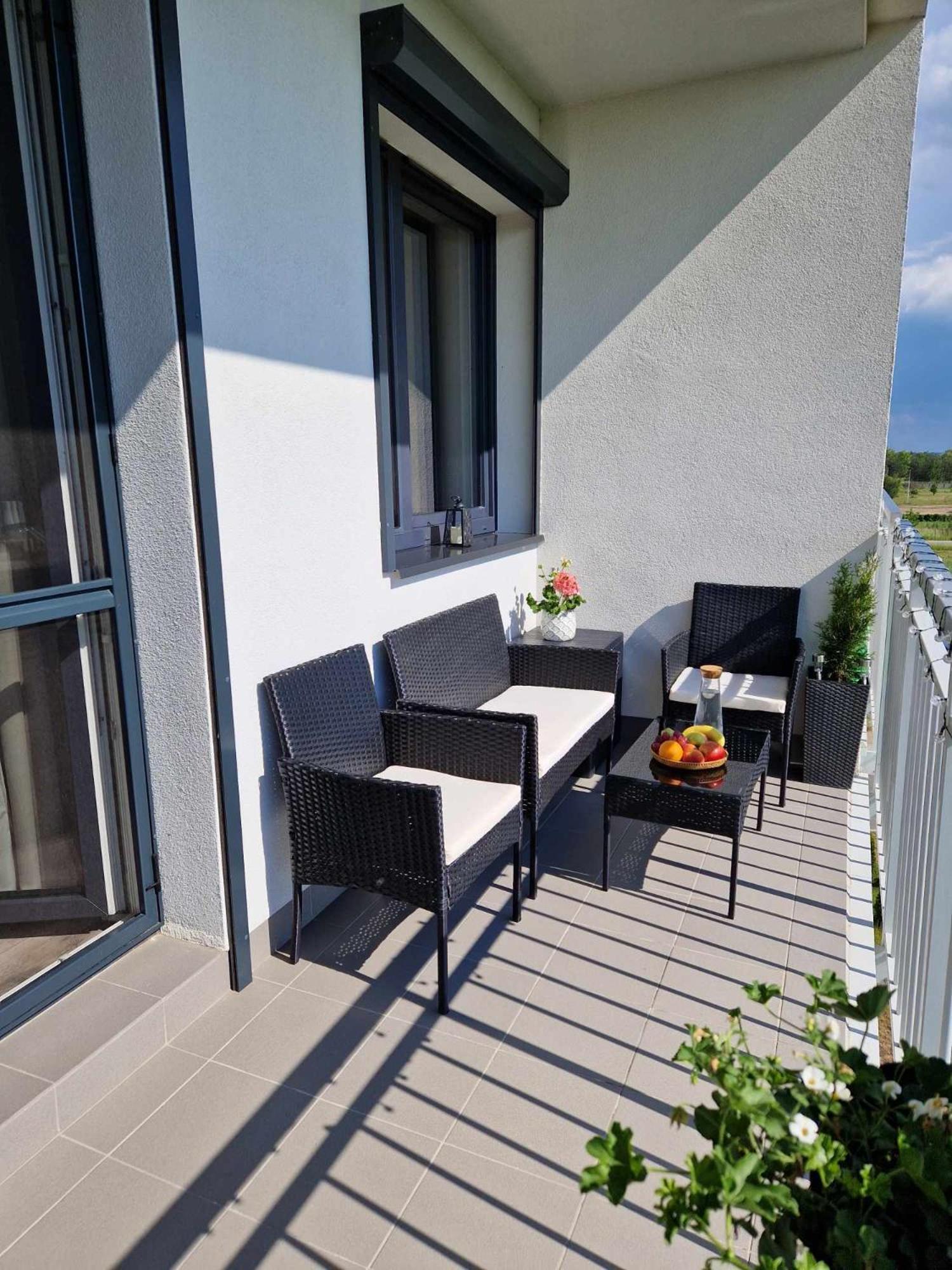 Apartament Termalny K&R Uniejow Exterior photo